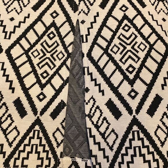 NWT Zara Tribal Print Woven Black Cream Midi Skirt - Picture 7 of 7